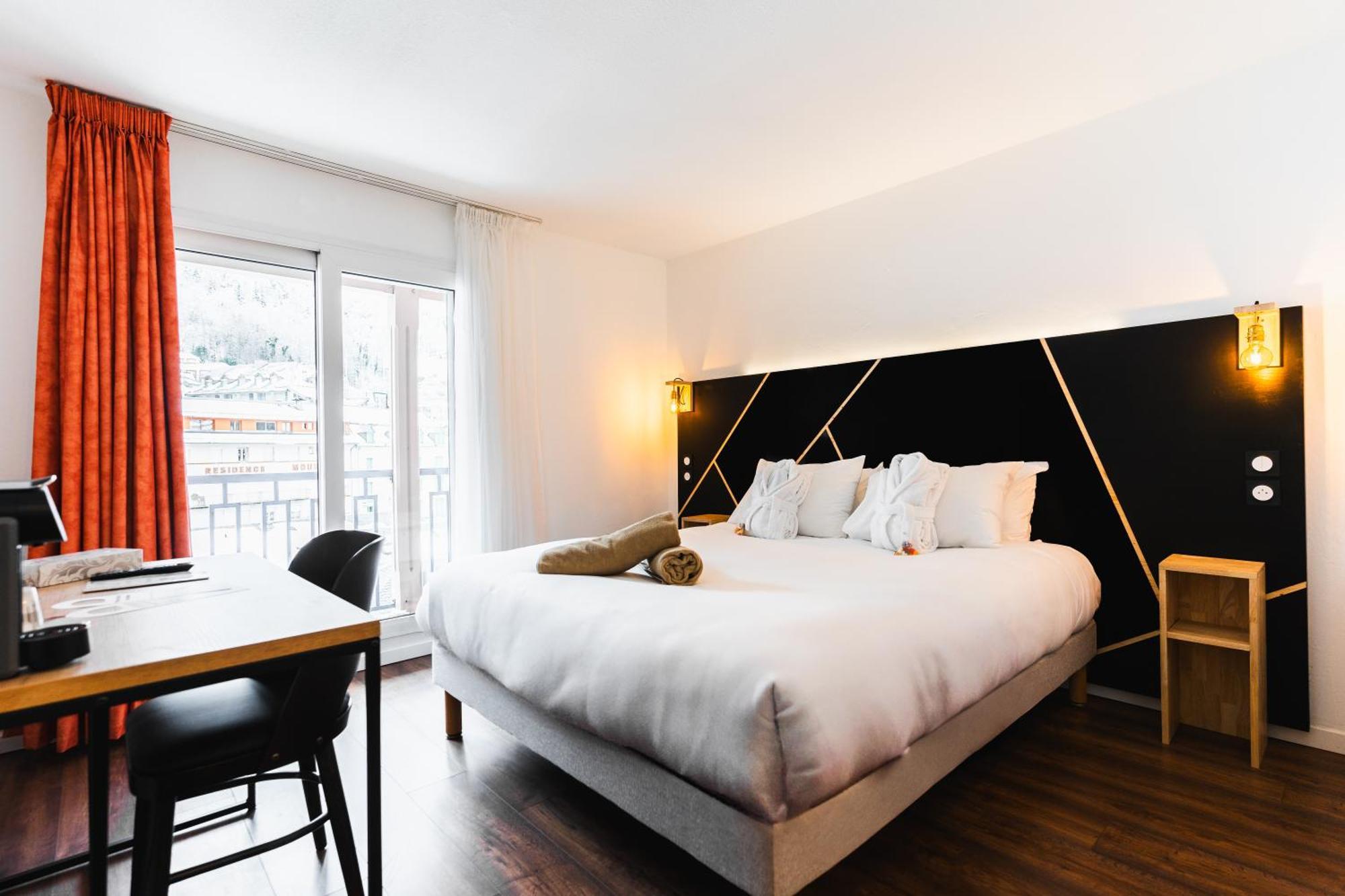 Garden & City Cauterets Balneo Exterior foto