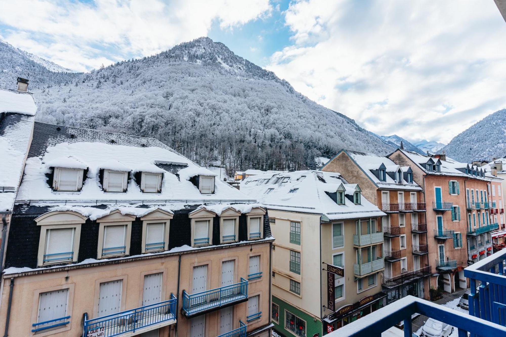 Garden & City Cauterets Balneo Exterior foto